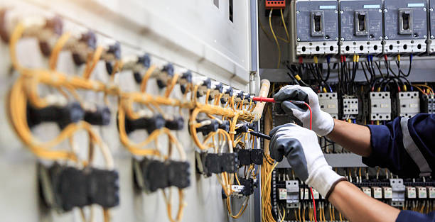 Professional Electrician technician working in San Luis Obispo, CA